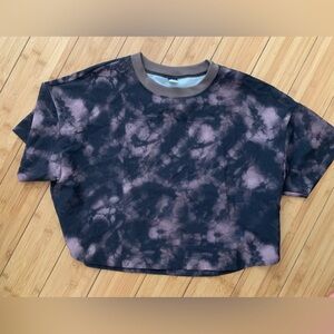 Tie-Dye gym shirt in Black and Purple